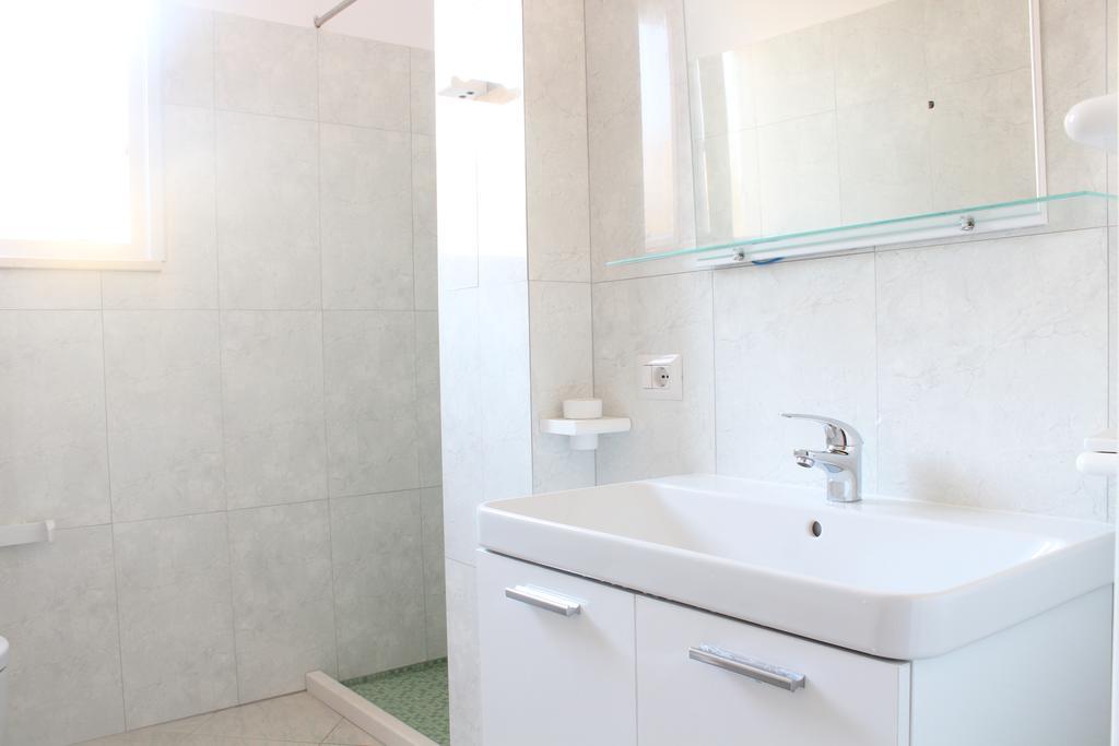 Hotel Garden Radhimë Εξωτερικό φωτογραφία