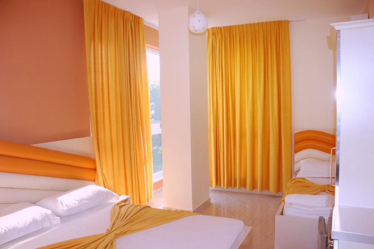 Hotel Garden Radhimë Εξωτερικό φωτογραφία